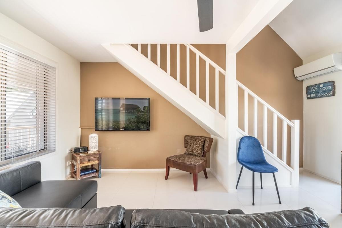 Byron Central Apartments Μπάιρον Μπέι Εξωτερικό φωτογραφία