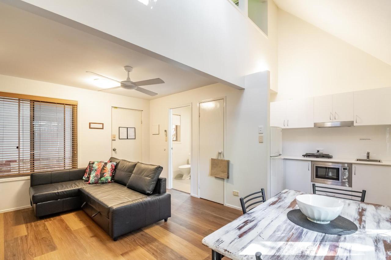 Byron Central Apartments Μπάιρον Μπέι Εξωτερικό φωτογραφία