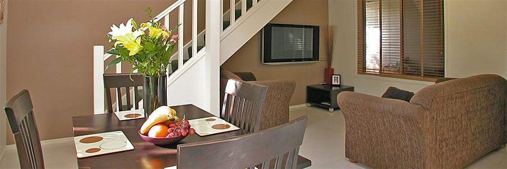 Byron Central Apartments Μπάιρον Μπέι Εξωτερικό φωτογραφία