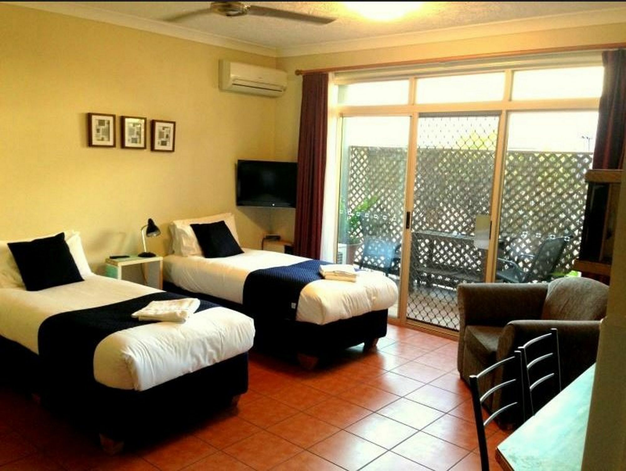 Byron Central Apartments Μπάιρον Μπέι Εξωτερικό φωτογραφία